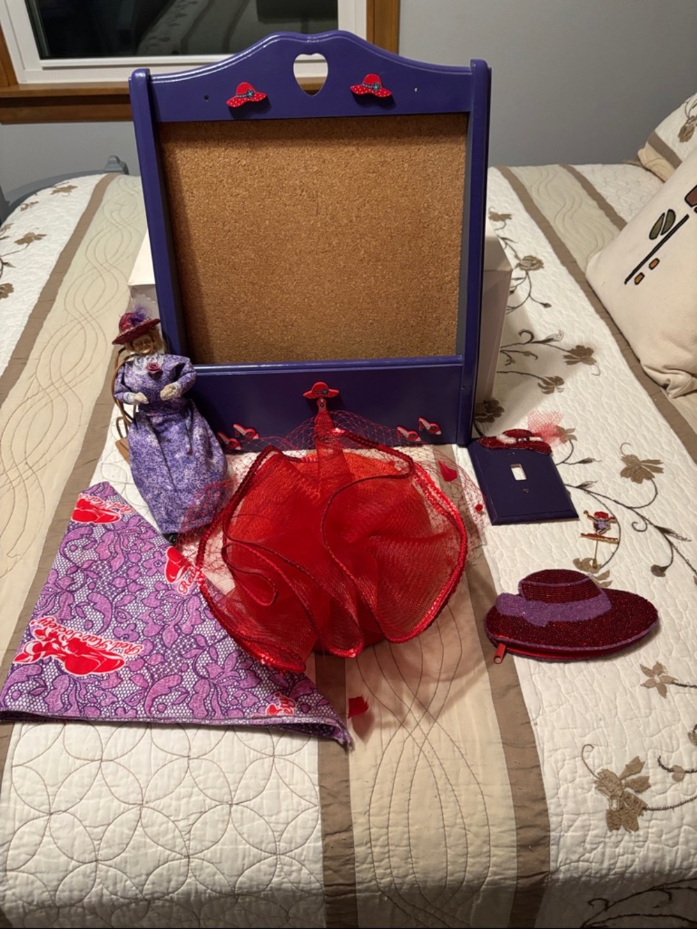 Purple and Red Hat Women's collection Accessory Set